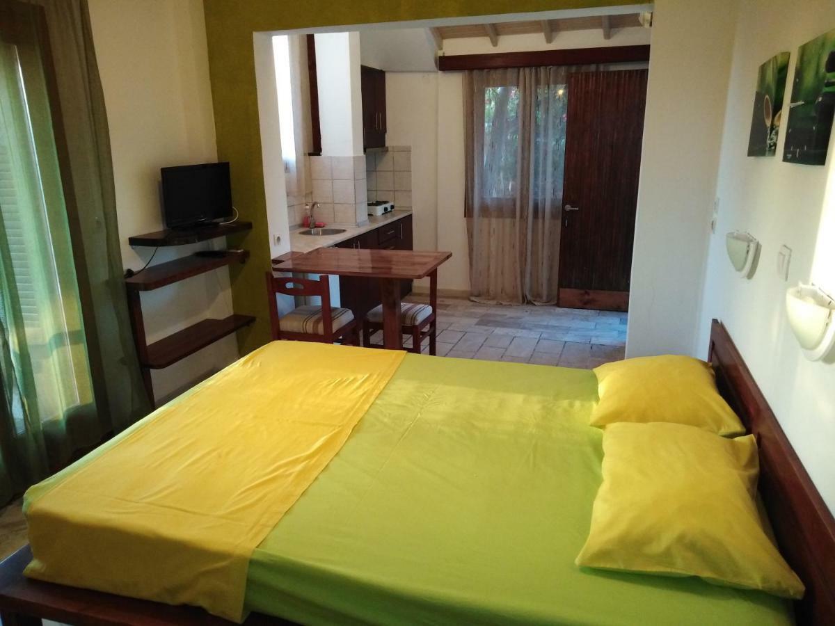 Apartment Victoria Agios Georgios  Luaran gambar