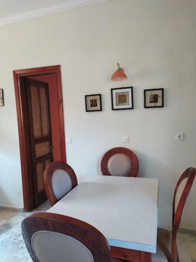 Apartment Victoria Agios Georgios  Luaran gambar