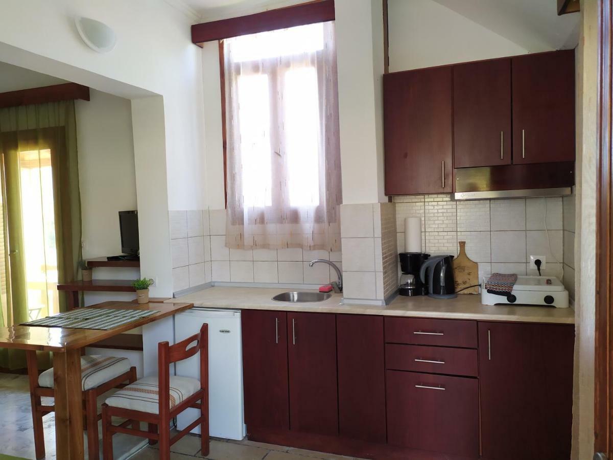 Apartment Victoria Agios Georgios  Luaran gambar